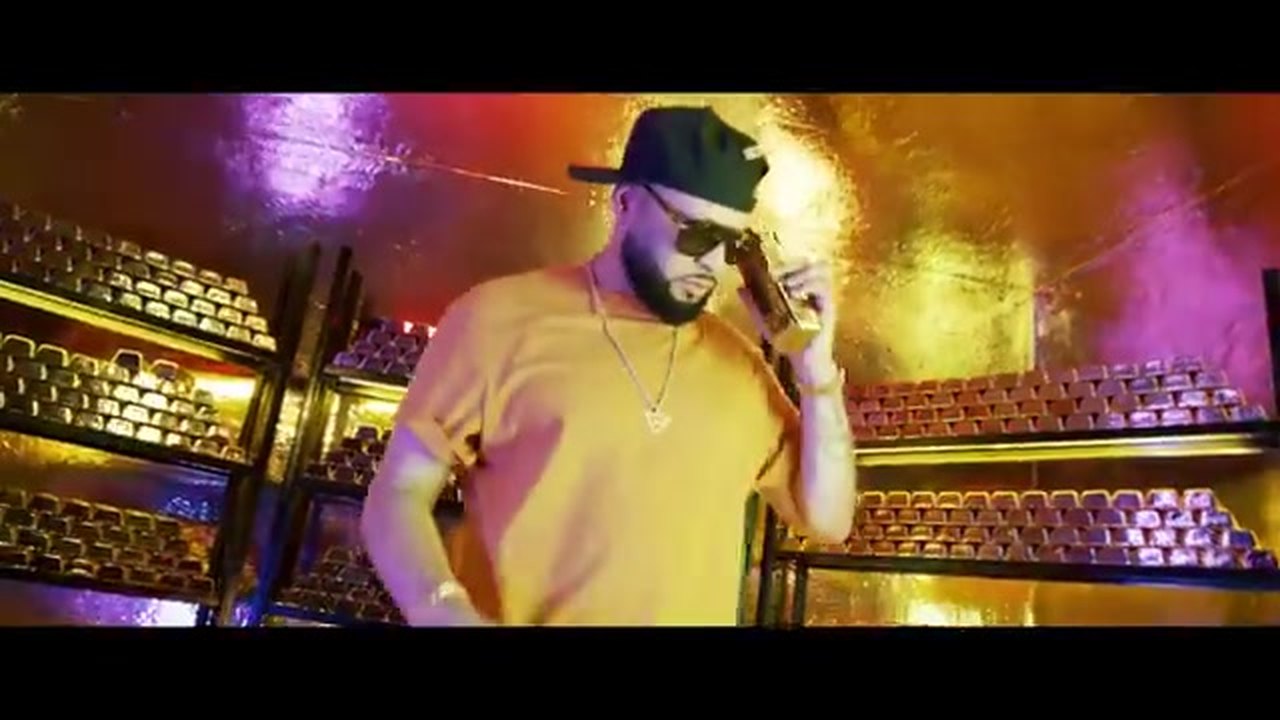 Afro Bros x Ghetto Flow - Boomerang - close-up