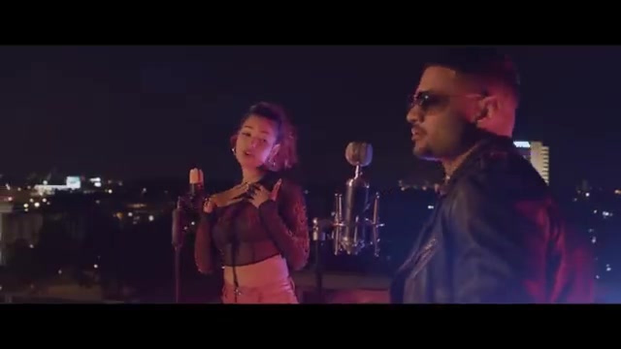 Veronica Pichardo feat. Yostin Flow - Deja Vu (Official Music Video) - medium