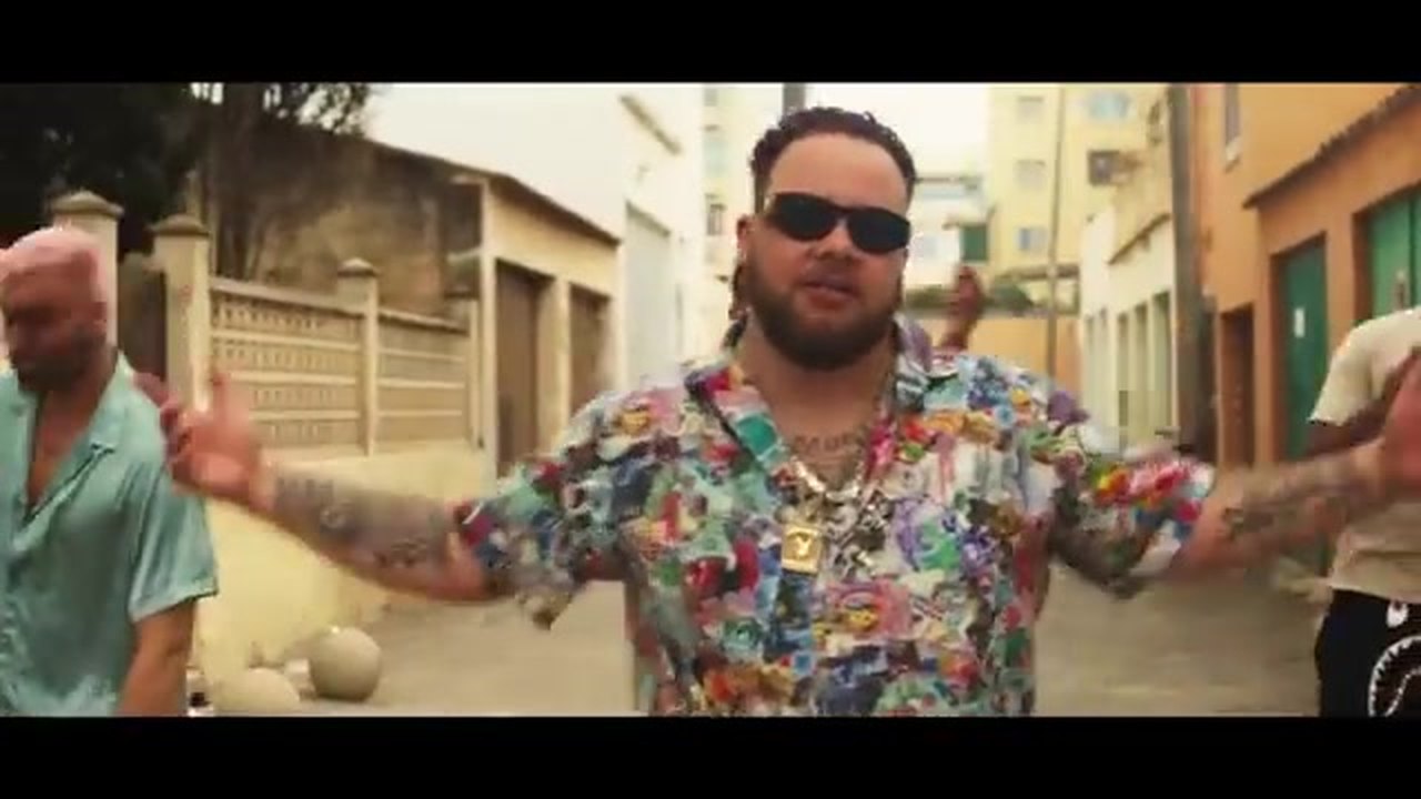 Afro Bros & Joey X Manuel & Papi Mikey Dinero - Costa (Official Soundtrack “Costa!!”) - close-up