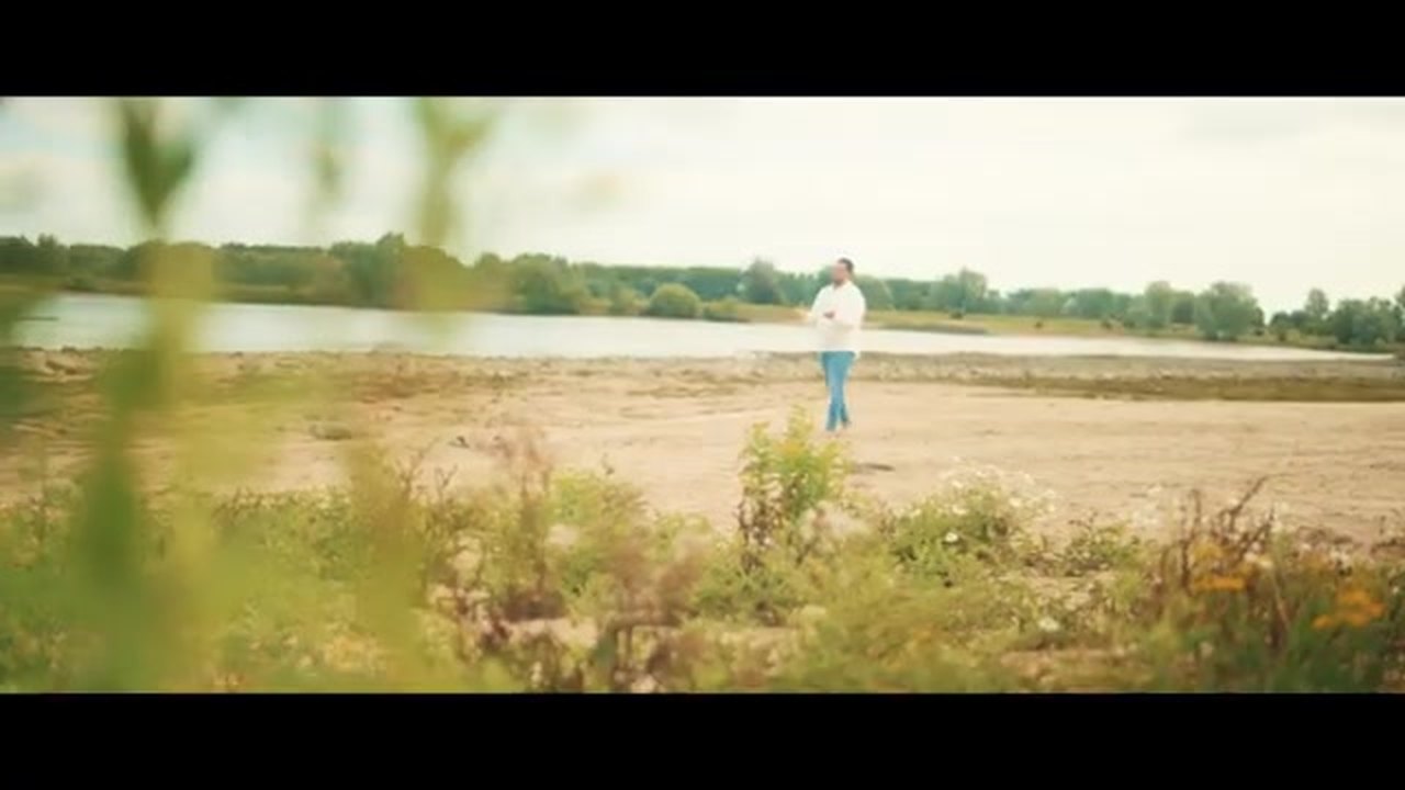 Janah Louard - In jouw ogen (officiële videoclip) - wide