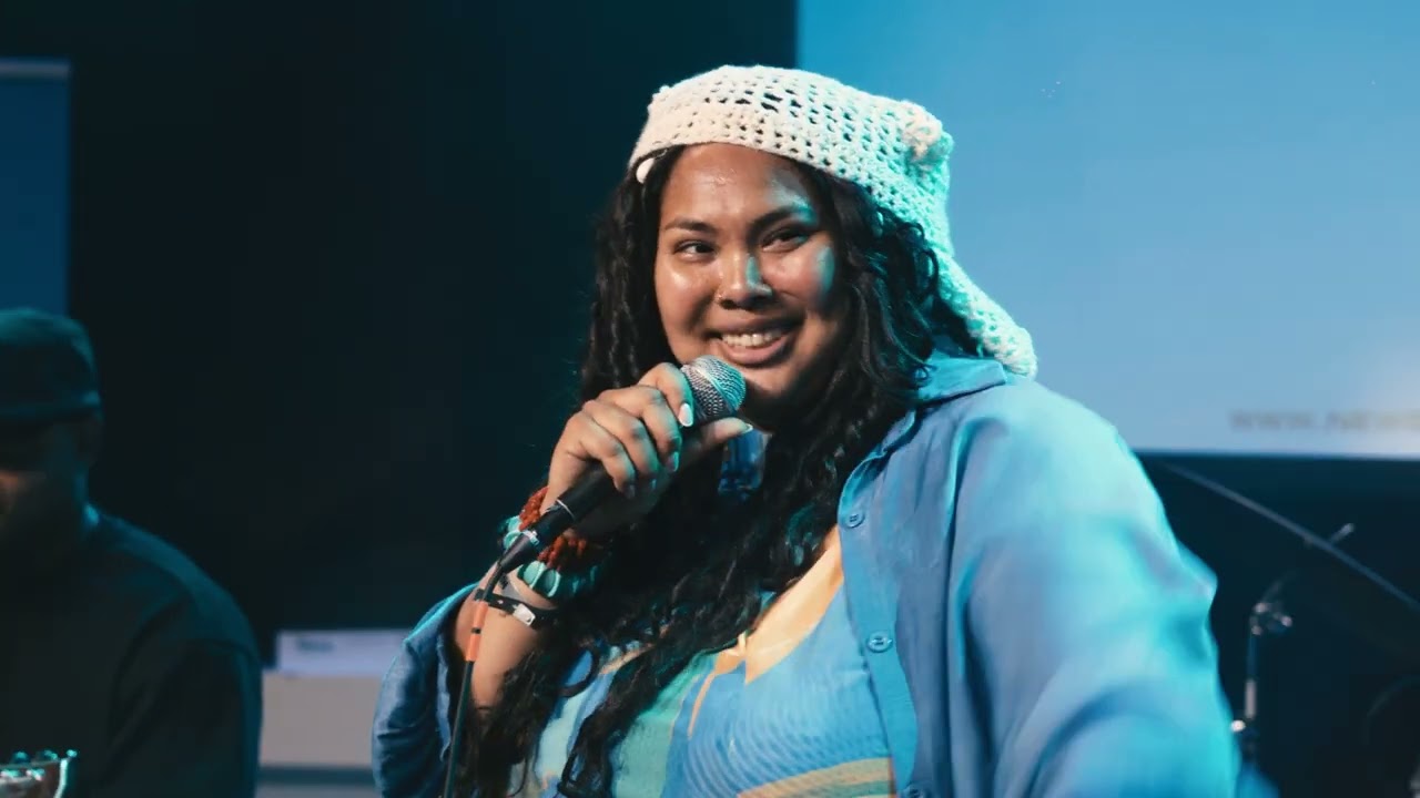 Carina Fernandez – Dear Woman & Supernova LIVE tijdens NSR 2026 - projectbeeld